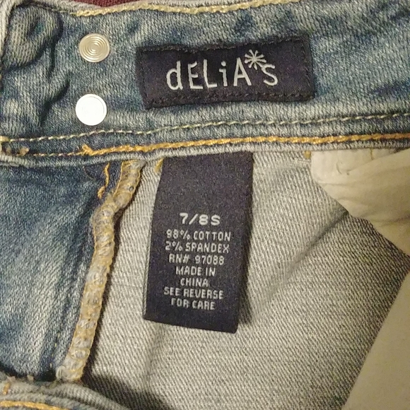 Delia's Jayden jeans - Picture 2 of 2